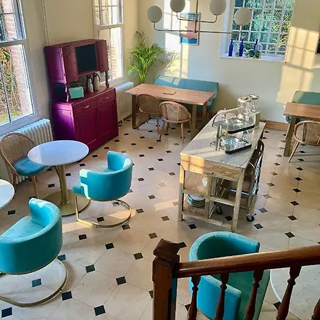 Bed & Breakfast Aux Jolies Sources 3*