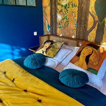 Aux Jolies Sources Bed & Breakfast 3*