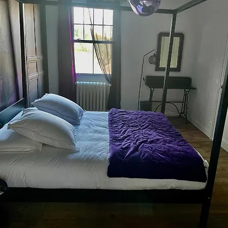 Aux Jolies Sources 3*