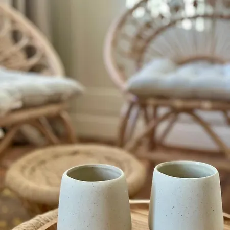 Aux Jolies Sources Bed & Breakfast 3*