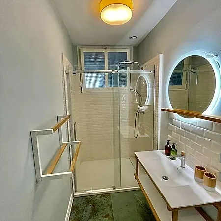 Aux Jolies Sources Bed & Breakfast